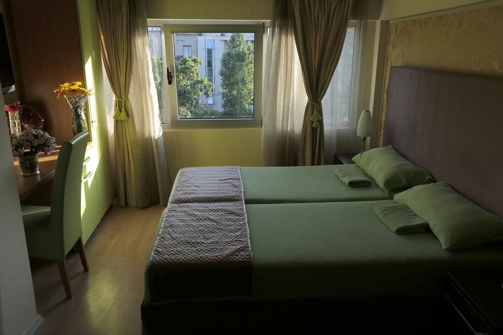 Bed & Breakfast Garden40 Beograd Bagian luar foto