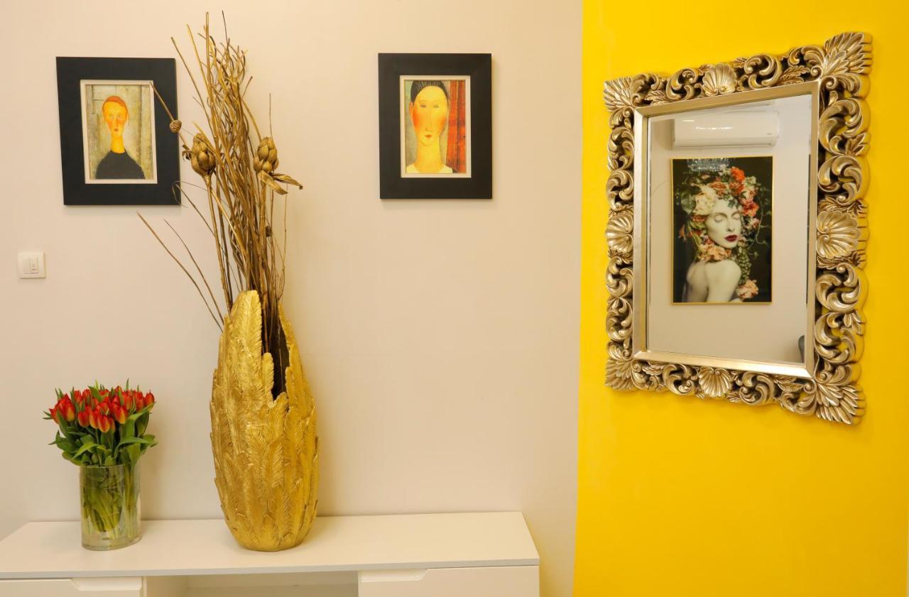 Bed & Breakfast Garden40 Beograd Bagian luar foto