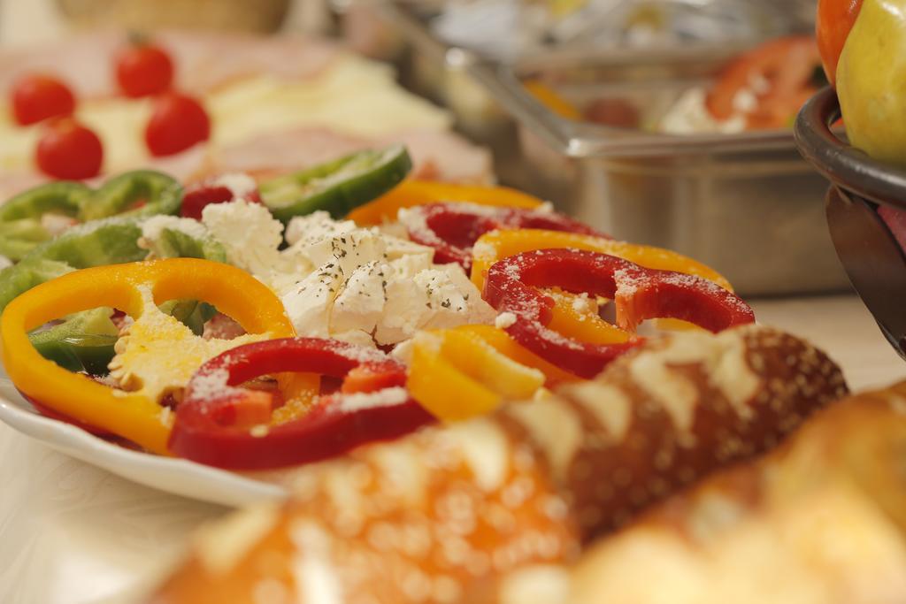Bed & Breakfast Garden40 Beograd Bagian luar foto