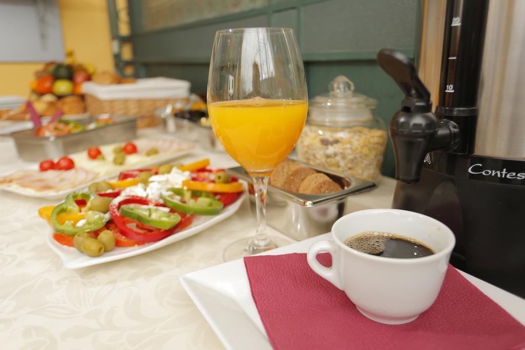 Bed & Breakfast Garden40 Beograd Bagian luar foto